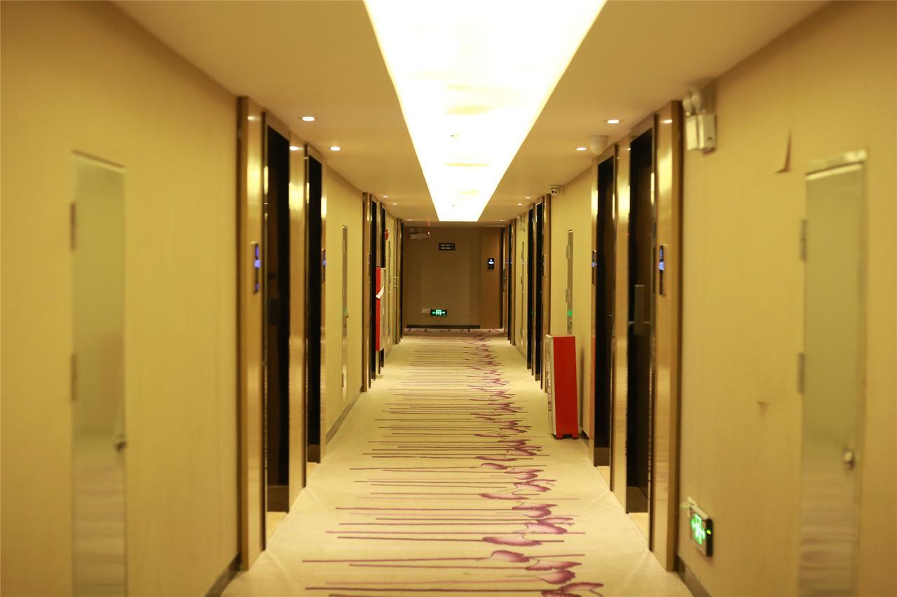 Lavande Hotel Baogang Avenue Guangbai Xinyi Branch Guangzhou Bagian luar foto