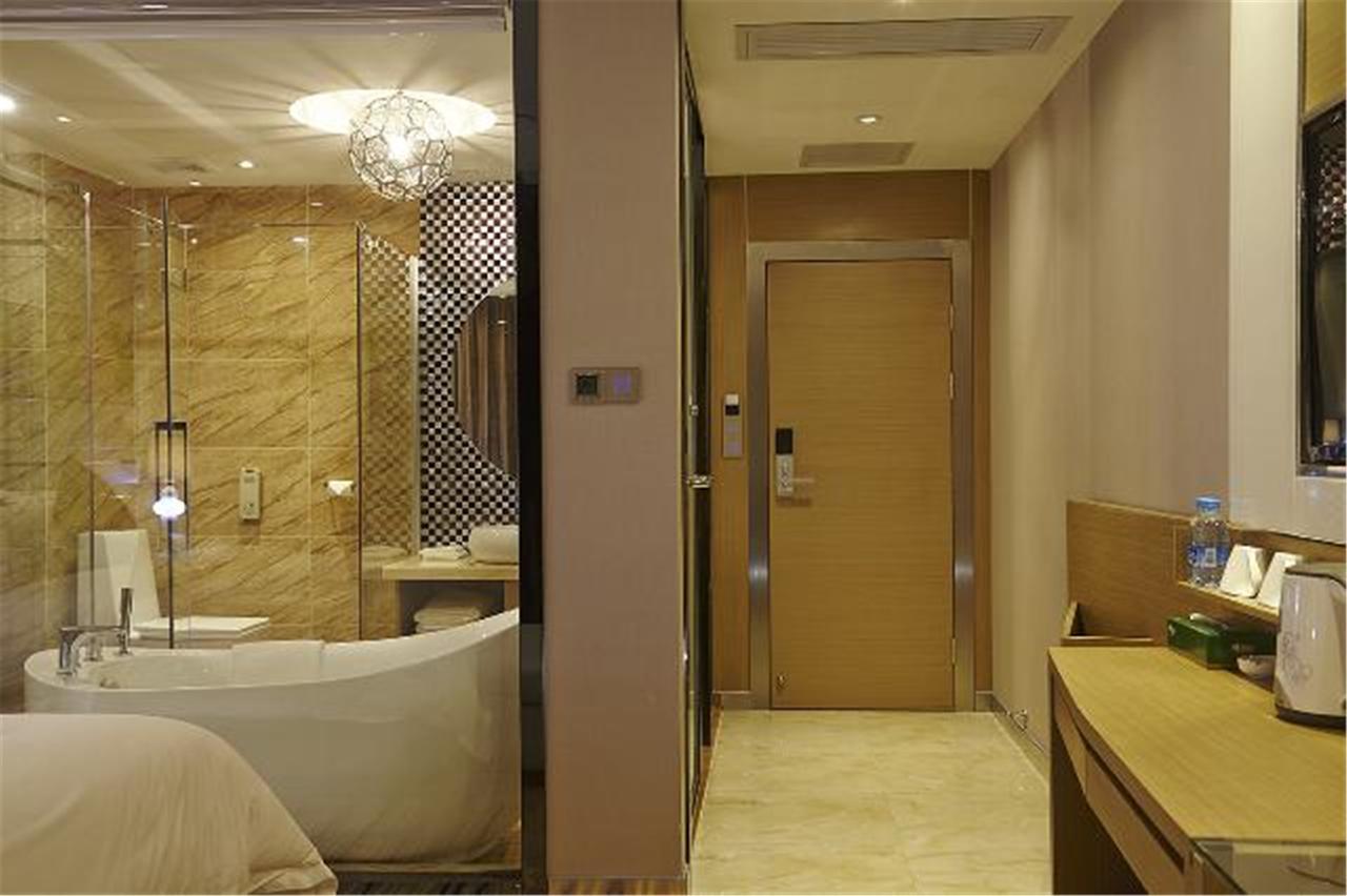 Lavande Hotel Baogang Avenue Guangbai Xinyi Branch Guangzhou Bagian luar foto