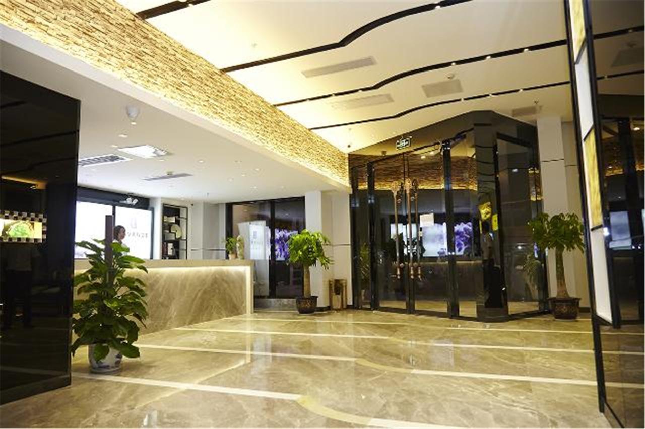 Lavande Hotel Baogang Avenue Guangbai Xinyi Branch Guangzhou Bagian luar foto