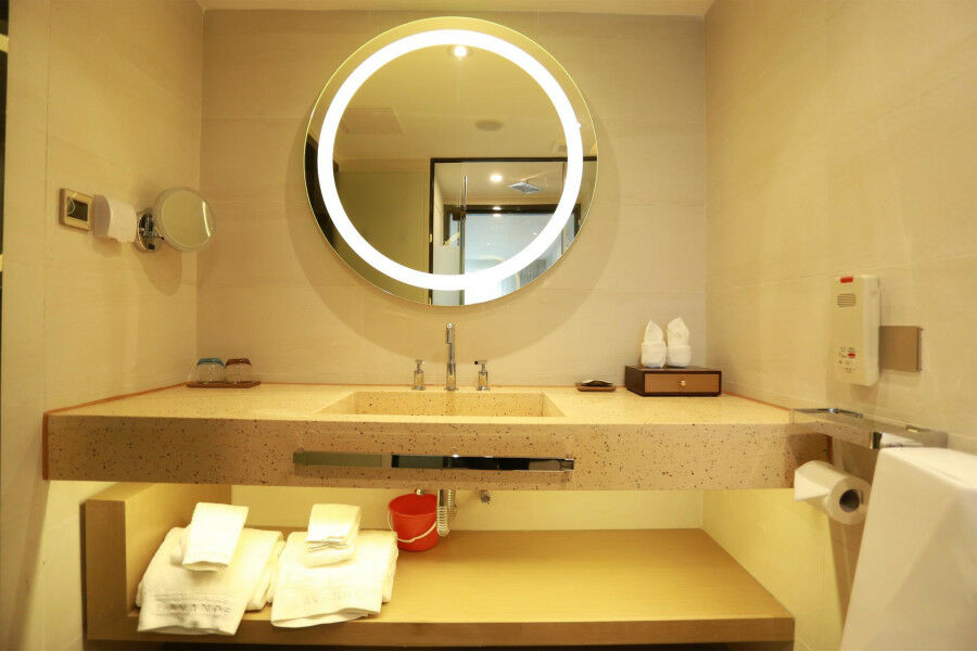 Lavande Hotel Baogang Avenue Guangbai Xinyi Branch Guangzhou Bagian luar foto